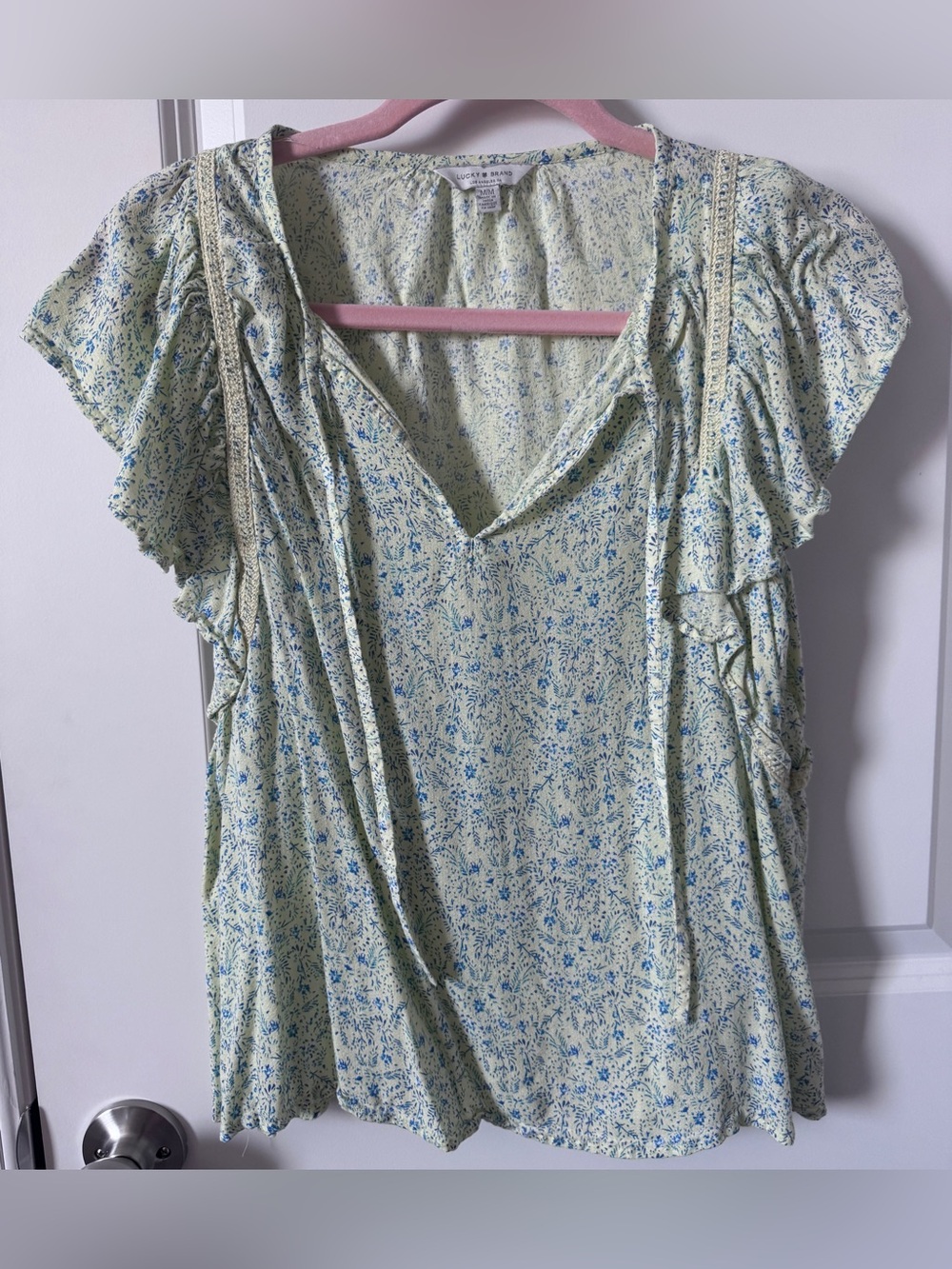 Lucky Brand Light Yellow Floral Ruffle Sleeve Women's Top-Medium